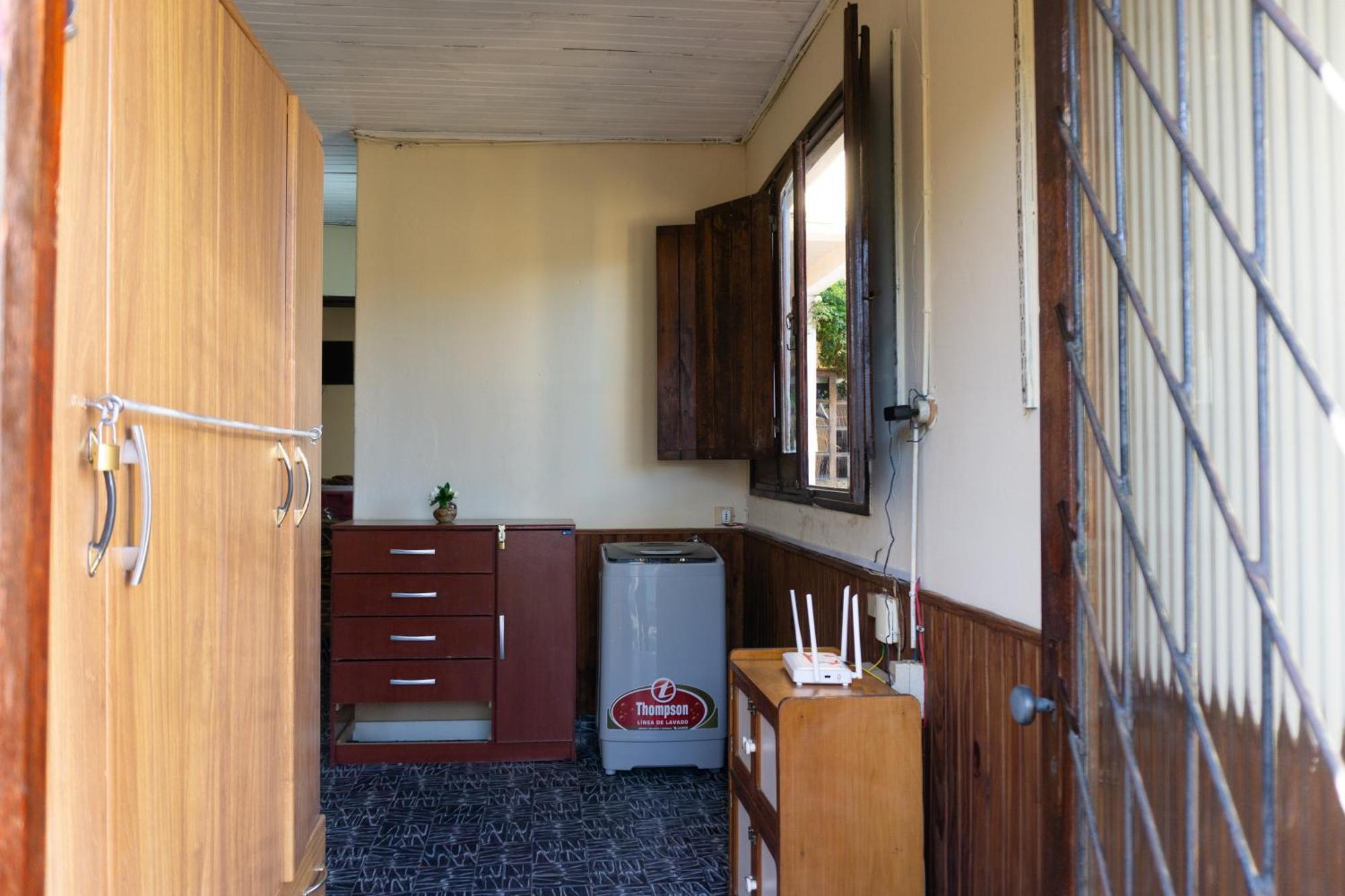 Mi Casa Es Tu Casa Apartment Melo Luaran gambar