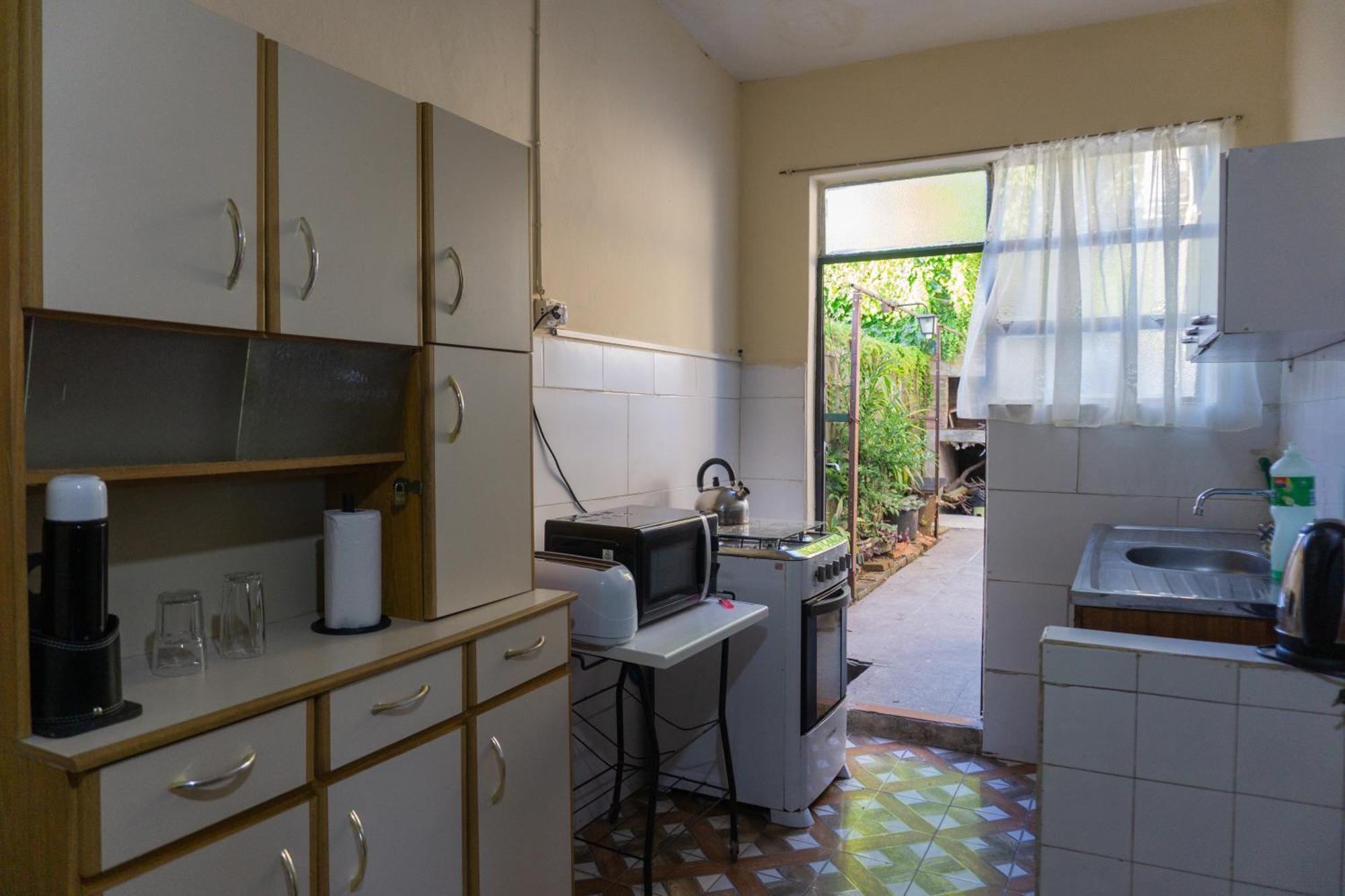 Mi Casa Es Tu Casa Apartment Melo Luaran gambar