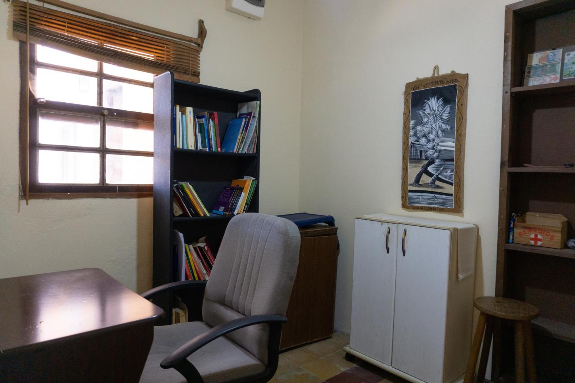 Mi Casa Es Tu Casa Apartment Melo Luaran gambar
